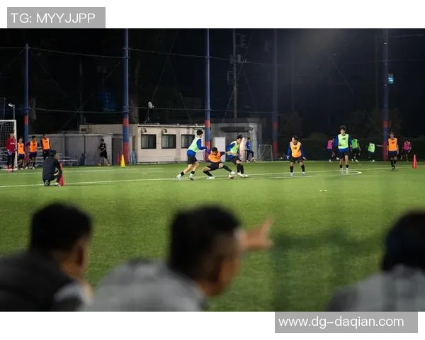 足球培养天才之路：从青训到世界级球星的成长轨迹与突破