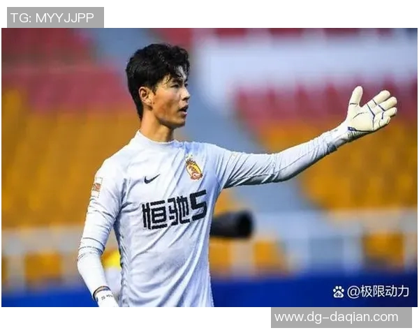 追梦足球之星：那些坚持与奋斗成就传奇的球员们